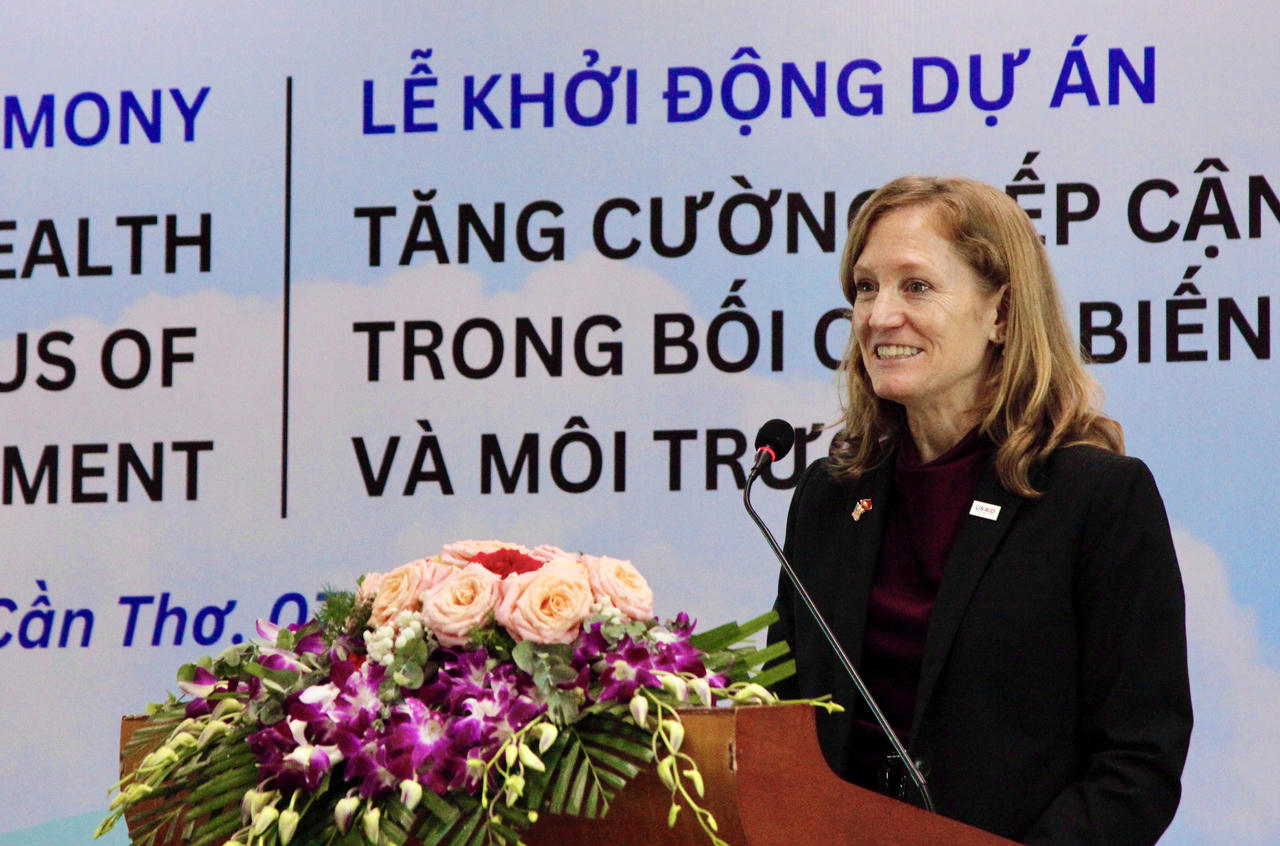 Khởi động dự án tiếp cận 'Một sức khỏe' trong bối cảnh biến đổi khí hậu tại Cần Thơ