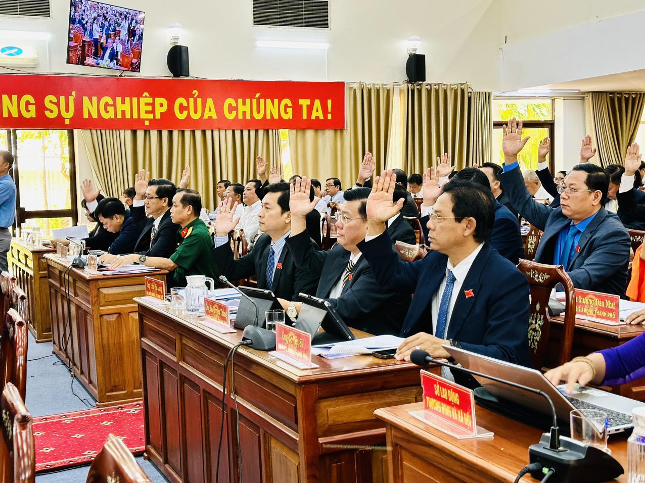 Bế mạc kỳ họp giữa năm 2024 của HĐND TP Cần Thơ