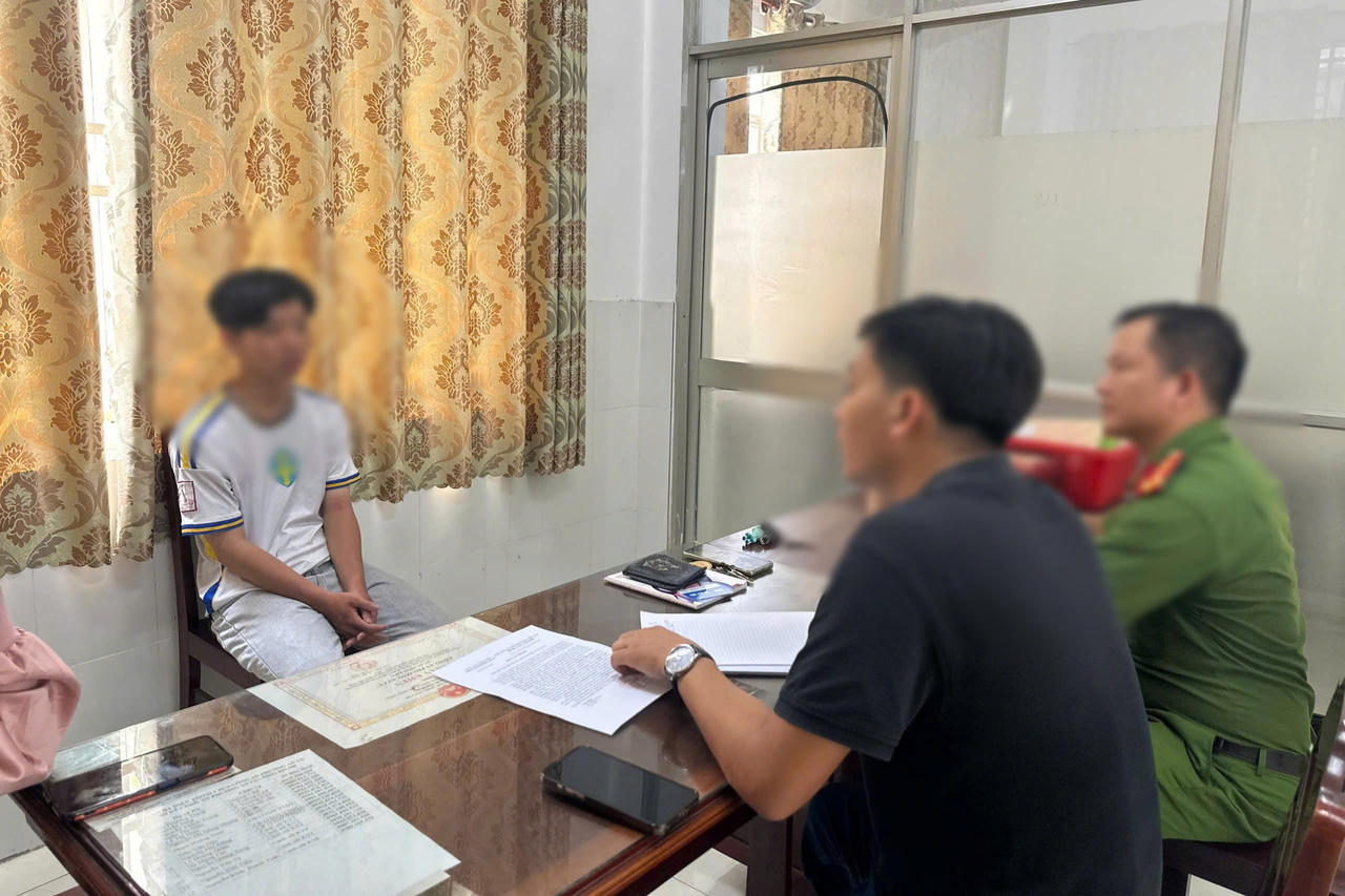 Công an TP Cần Thơ giải cứu nam sinh buồn tình nên định tự vẫn 