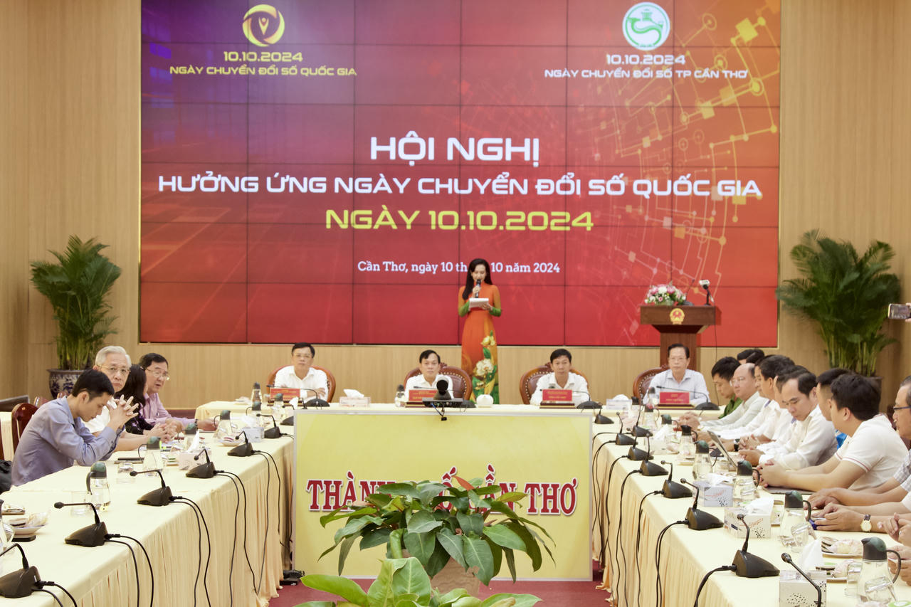 Cần Thơ đẩy mạnh chuyển đổi số bằng nhiều hành động thiết thực