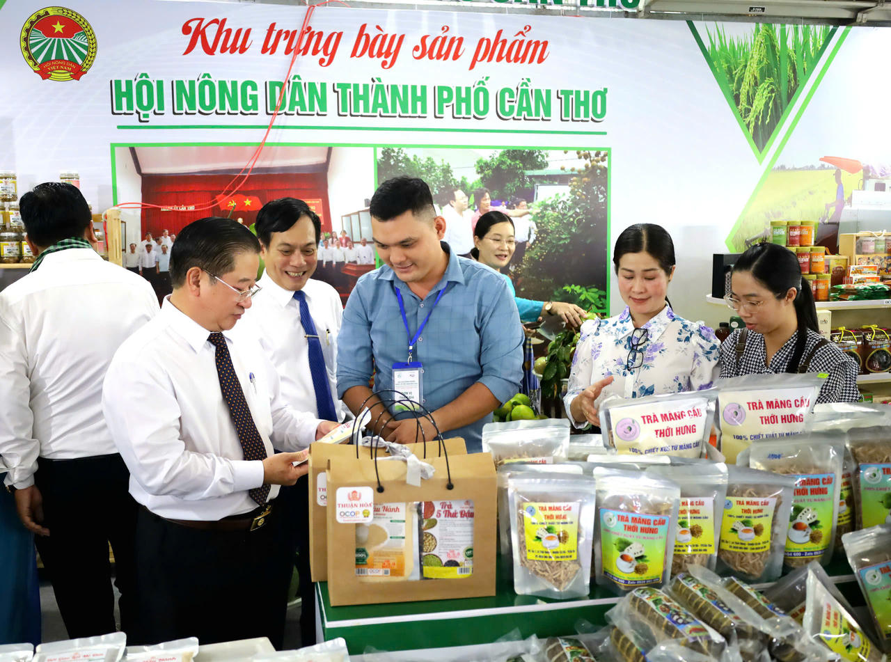 Hơn 50.000 du khách đến tham quan Hội chợ Nông nghiệp quốc tế 2024 tại Cần Thơ