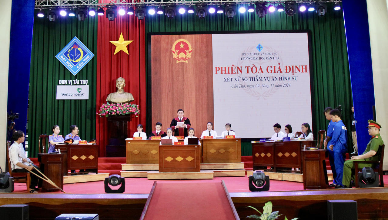 Phổ biến, giáo dục pháp luật dưới hình thức 'Phiên tòa giả định'