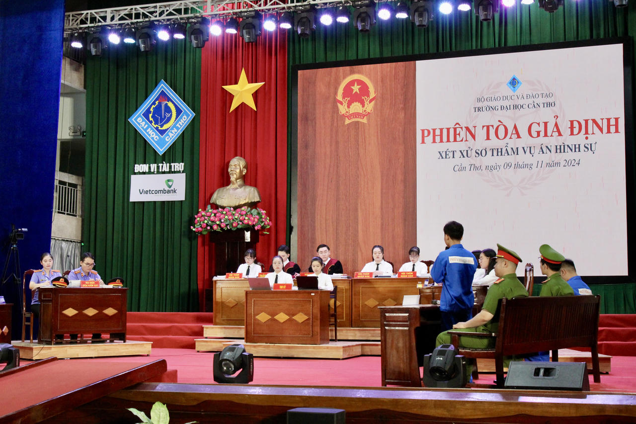 Phổ biến, giáo dục pháp luật dưới hình thức 'Phiên tòa giả định'