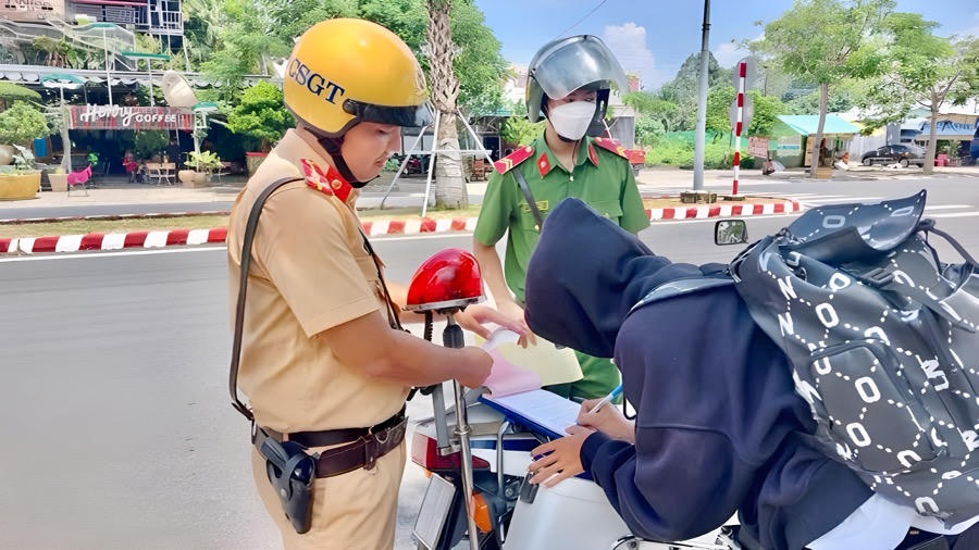 Tội phạm có xu hướng trẻ hóa, UBND Đồng Tháp chỉ đạo tăng cường công tác phòng, chống