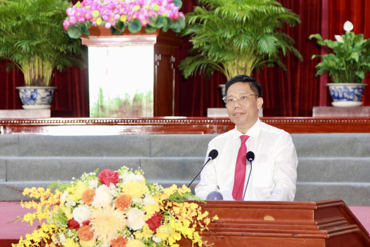 18 Nhà giáo ở Cần Thơ được nhận Bằng khen của Thủ tướng