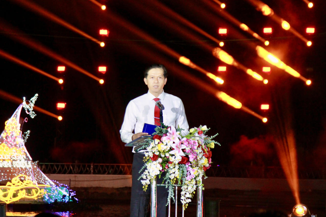 Khai mạc “Ngày hội Du lịch - Đêm Hoa đăng Ninh Kiều, TP Cần Thơ”