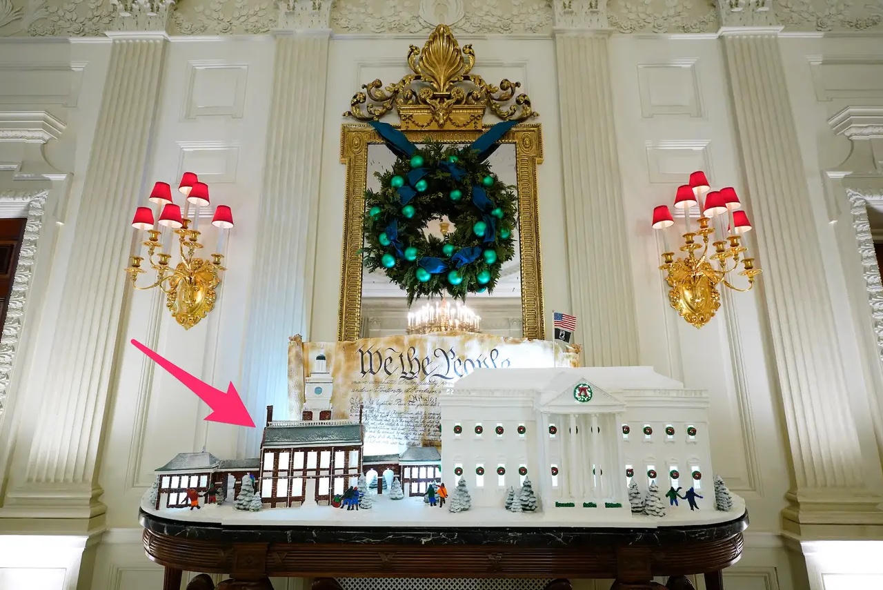 Khám phá trang hoàng lộng lẫy để đón Giáng sinh 2022 ở Nhà Trắng