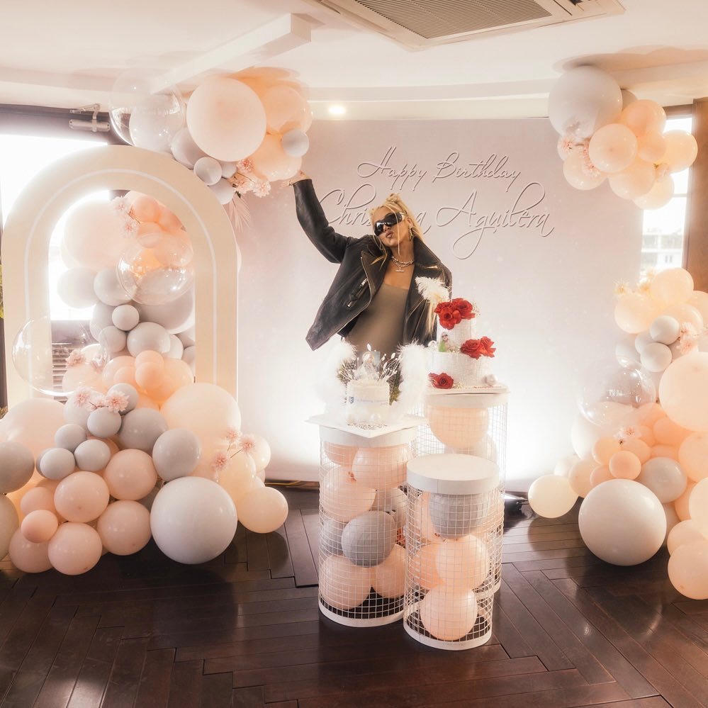 Christina Aguilera chọn Hạ Long là nơi đón sinh nhật