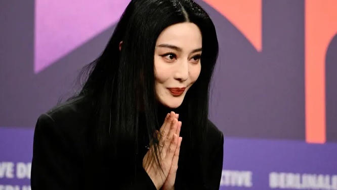 Phạm Băng Băng tái xuất sau 5 năm cấm sóng