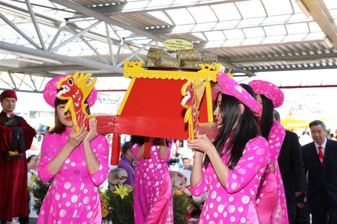 Khai mạc Đại lễ Giỗ Tổ Hùng Vương – 2023 tại CHLB Đức