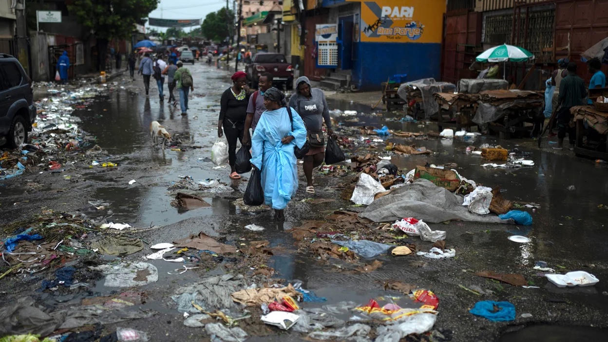 Ít nhất 42 người thiệt mạng và hàng nghìn người phải sơ tán ở Haiti