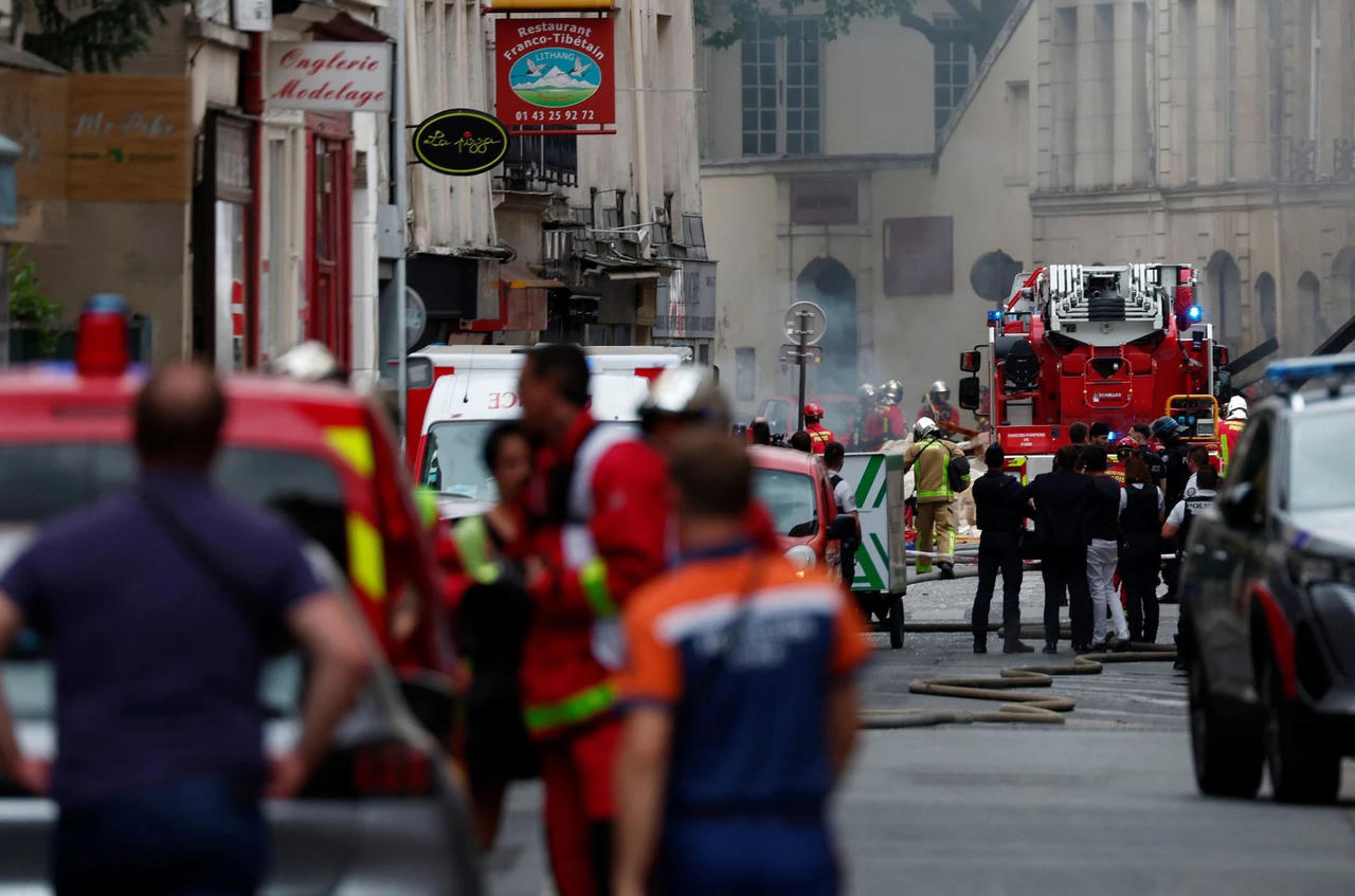 Nổ lớn ở Paris khiến ít nhất 37 người bị thương