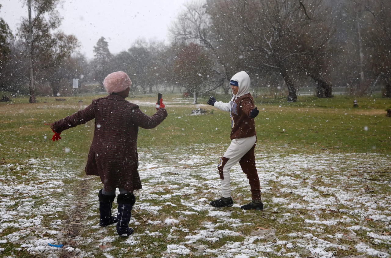 Thành phố ở Nam Phi lần đầu có tuyết rơi sau 11 năm