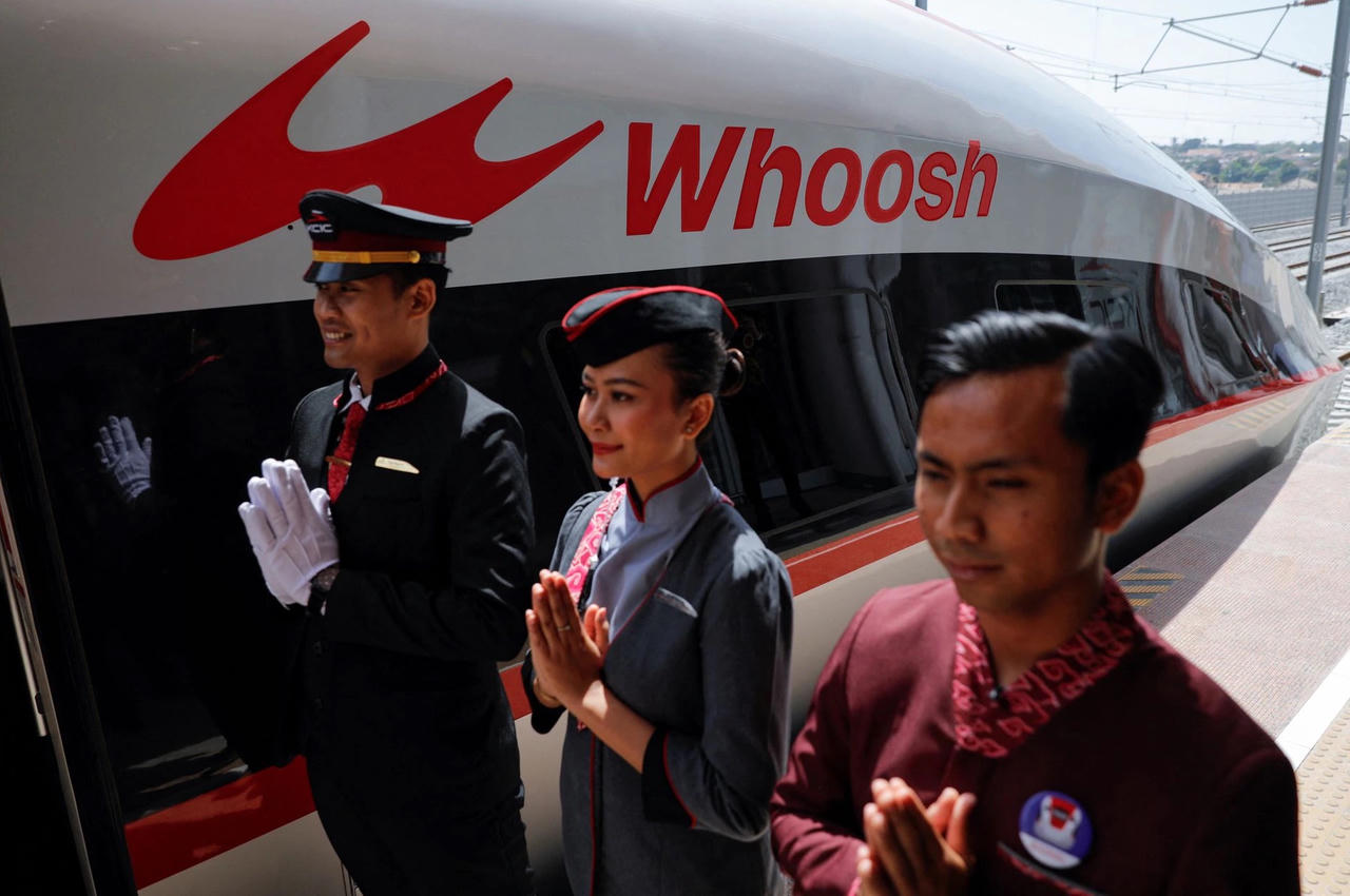 Khai trương đường sắt cao tốc nhanh nhất Đông Nam Á