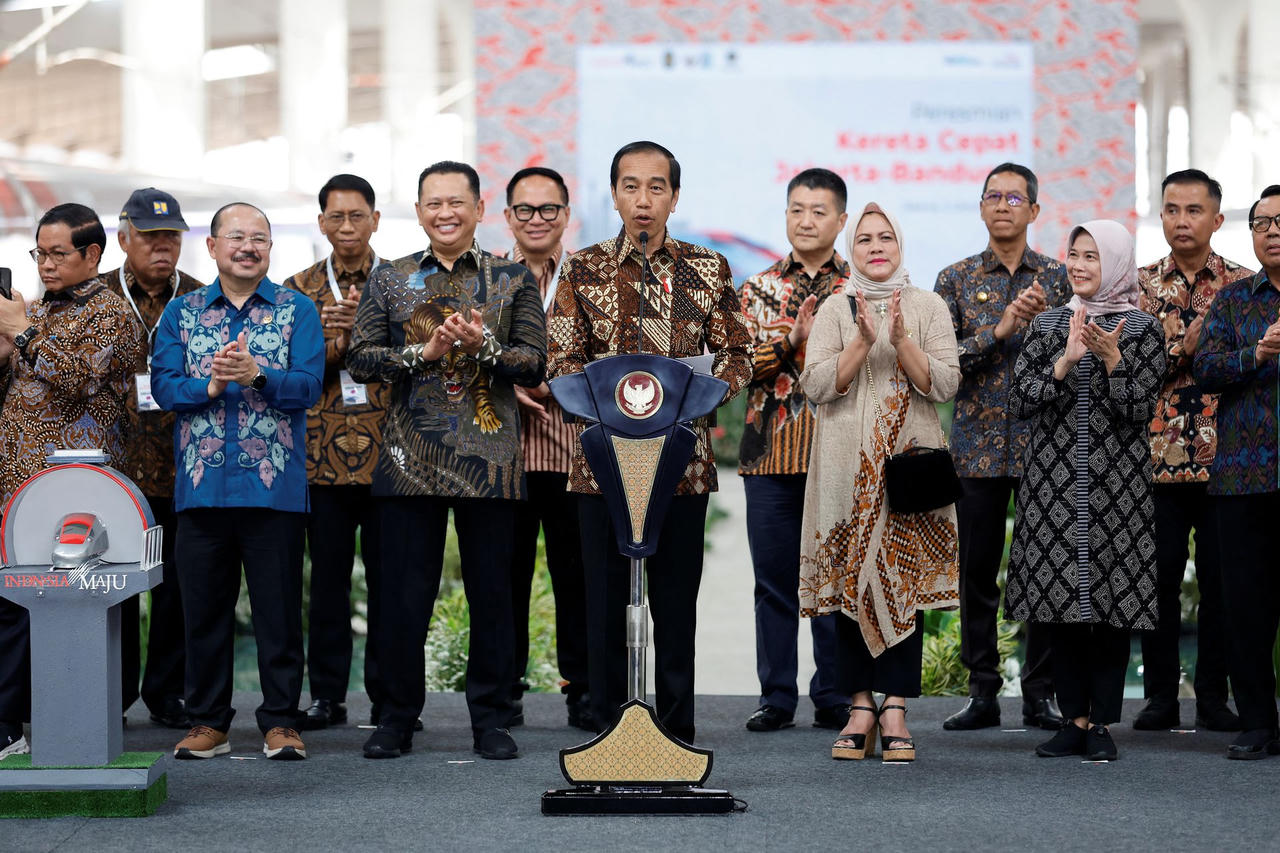 Khai trương đường sắt cao tốc nhanh nhất Đông Nam Á