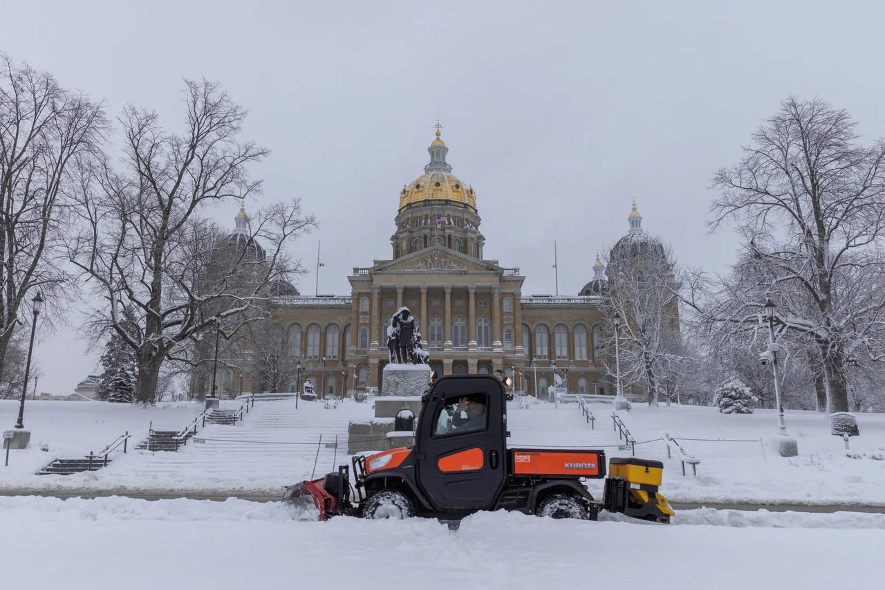 Thời tiết khắc nghiệt bao trùm nước Mỹ