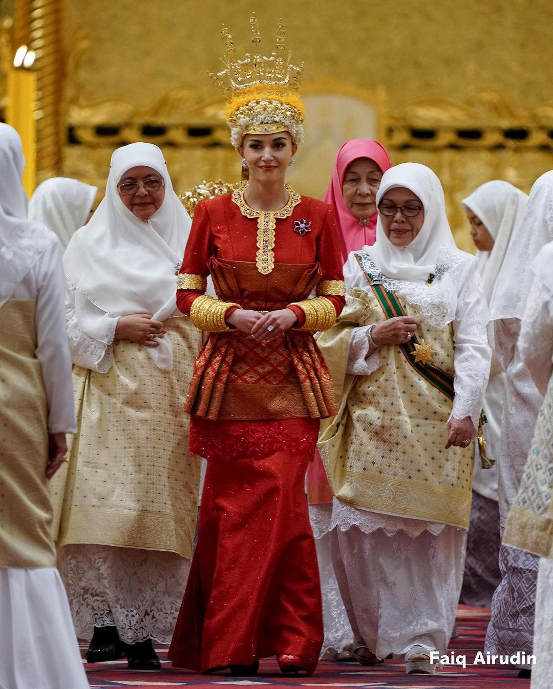 Cận cảnh đám cưới thế kỷ của Hoàng tử Brunei