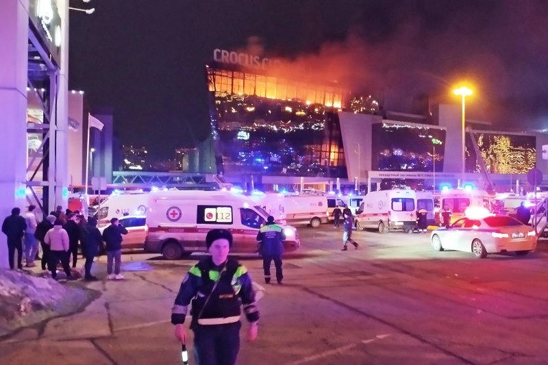 Hiện trường vụ tấn công khủng bố ở Nga