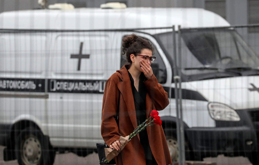 Người dân Nga tưởng niệm các nạn nhân vụ khủng bố nhà hát