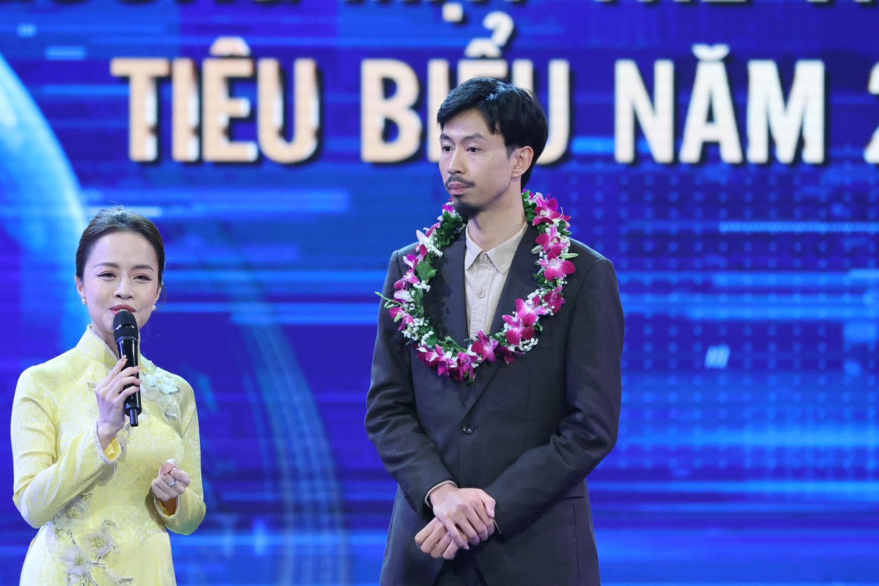 Tuyên dương 10 Gương mặt trẻ Việt Nam tiêu biểu năm 2023: Hành trình của những trái tim rực rỡ