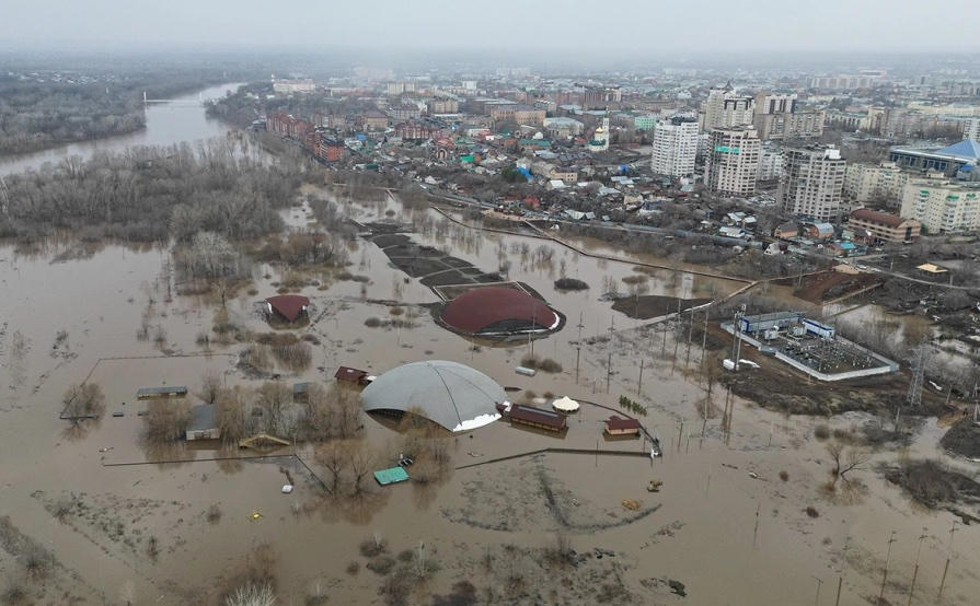 Sơ tán hàng nghìn người do lũ lụt lịch sử ở Nga