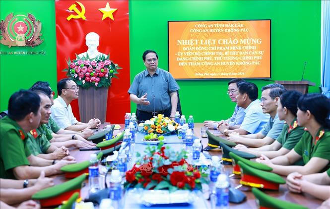 Thủ tướng Phạm Minh Chính thăm, làm việc với Công an huyện Krông Pắc, tỉnh Đắk Lắk