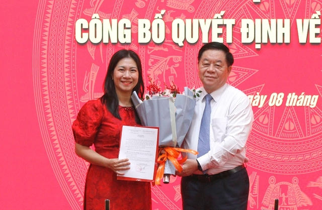 Ban Tuyên giáo Trung ương công bố Quyết định về công tác cán bộ