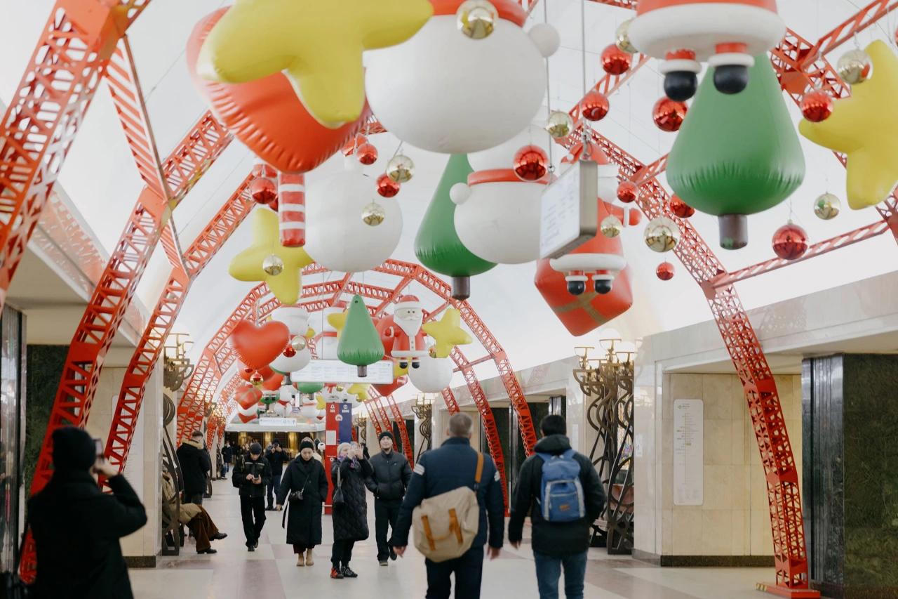 Thế giới đang trang hoàng đón năm mới như thế nào?