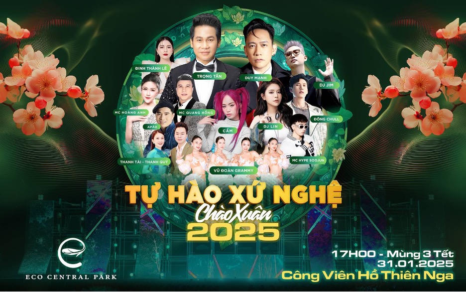 Bố con Duy Mạnh cùng Trọng Tấn, Đinh Thành Lê hát tại Eco Central Park tối mùng Ba Tết