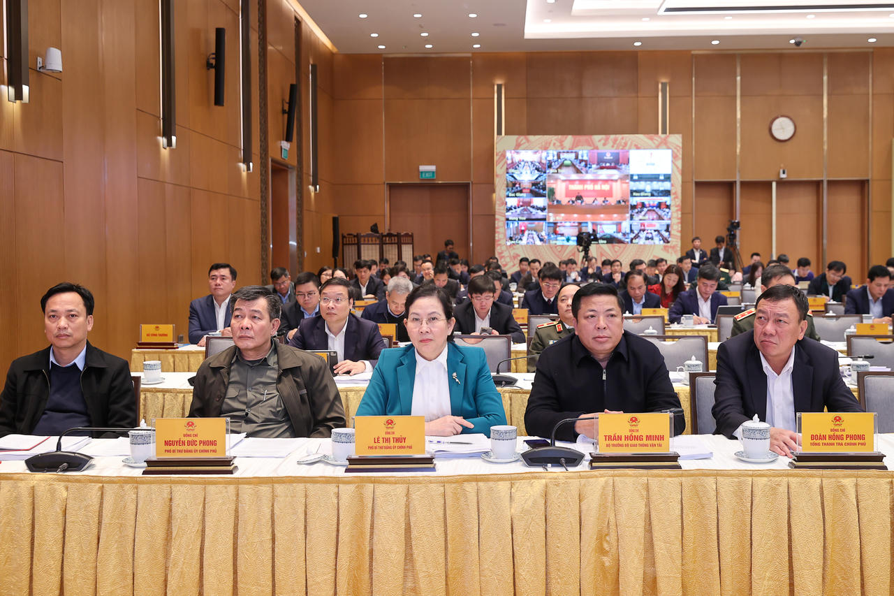 Thủ tướng: Đủ tự tin, đủ điều kiện, đủ năng lực để tăng trưởng bứt phá