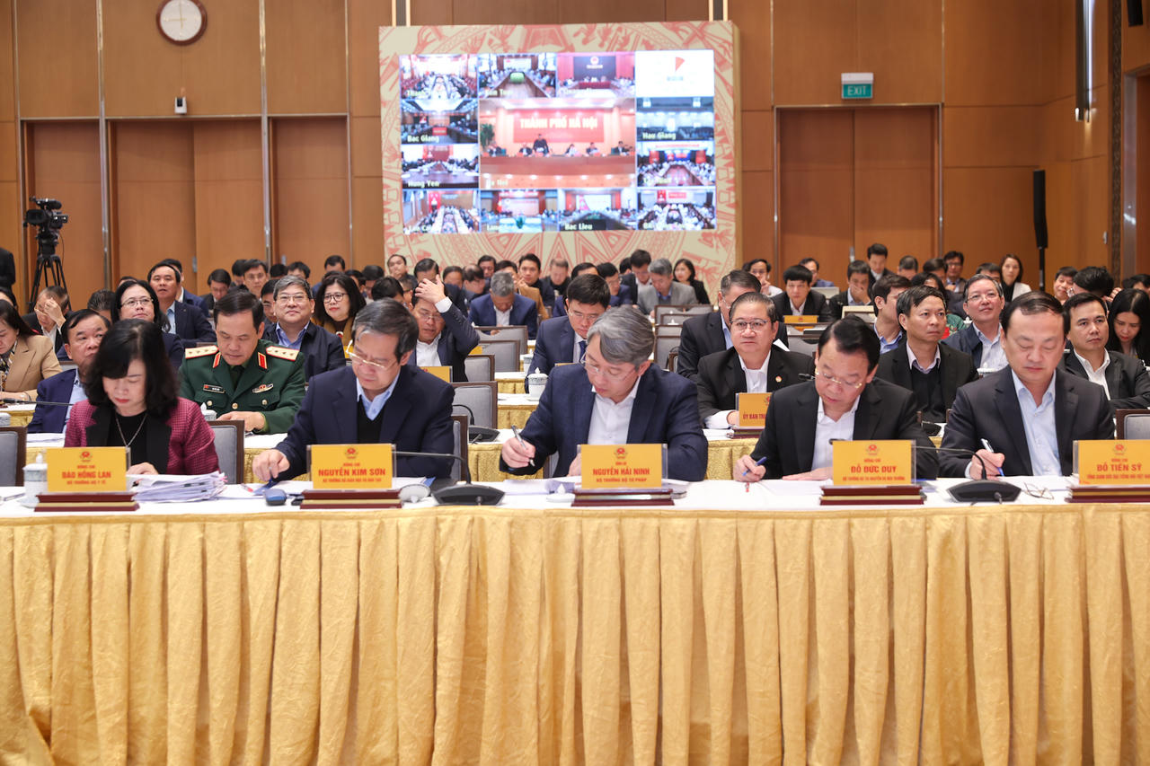 Thủ tướng: Đủ tự tin, đủ điều kiện, đủ năng lực để tăng trưởng bứt phá