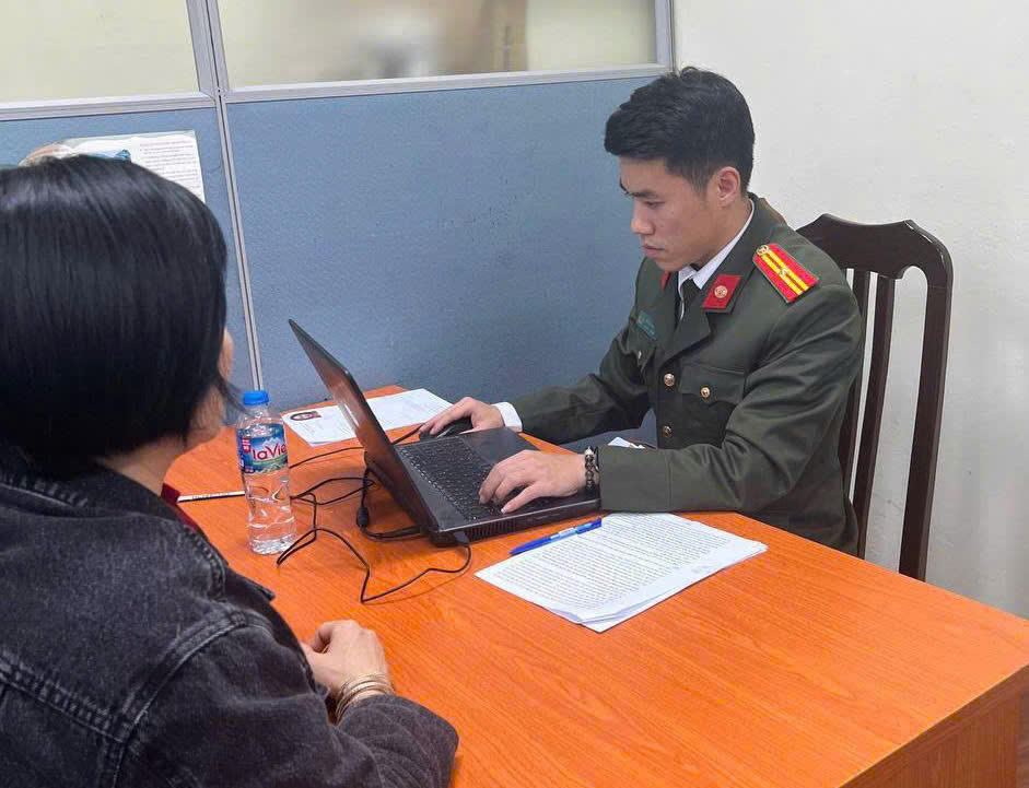 Xử phạt trường hợp phát live stream sai sự thật tại điểm cấp đổi giấy phép lái xe