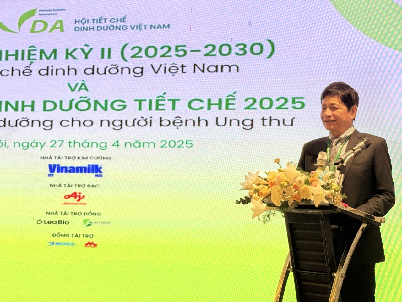 Hơn 500 cán bộ y tế tham gia hội thảo về dinh dưỡng cho người bệnh ung thư