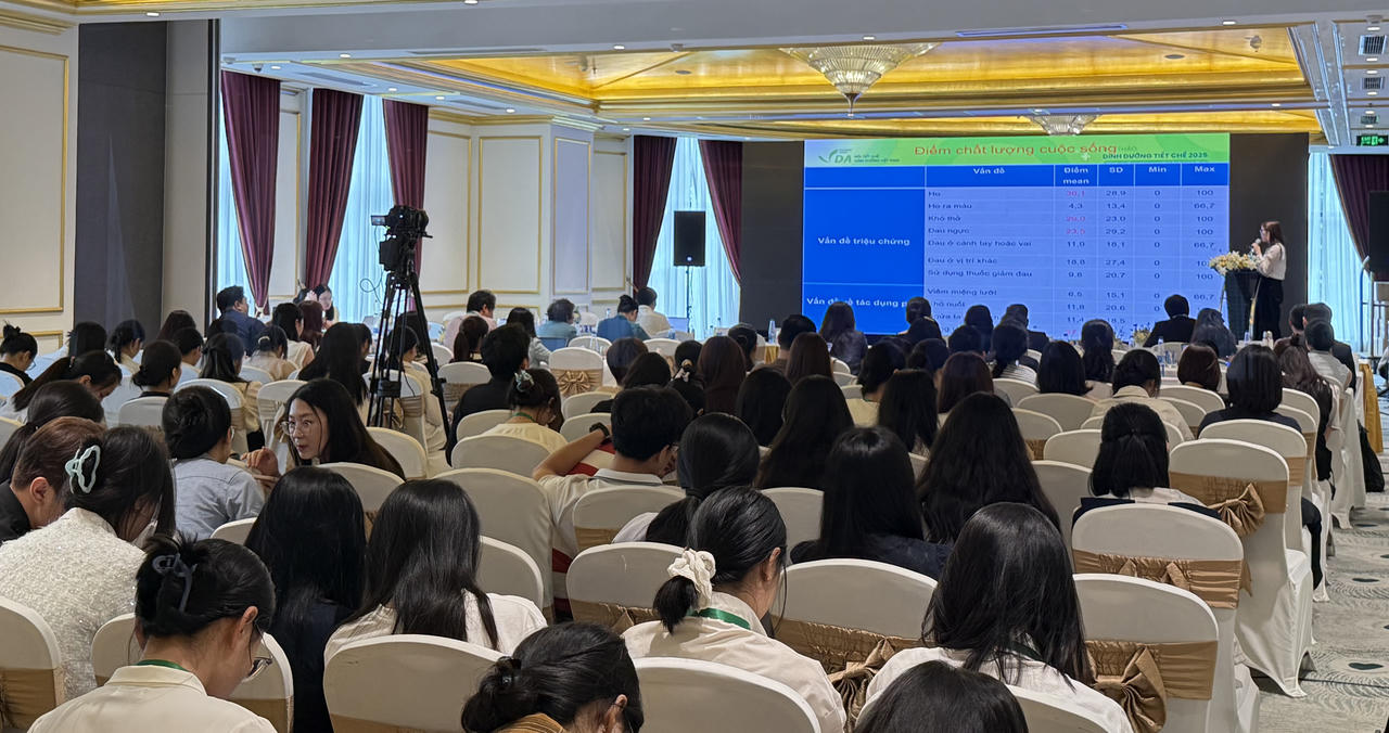 Hơn 500 cán bộ y tế tham gia hội thảo về dinh dưỡng cho người bệnh ung thư