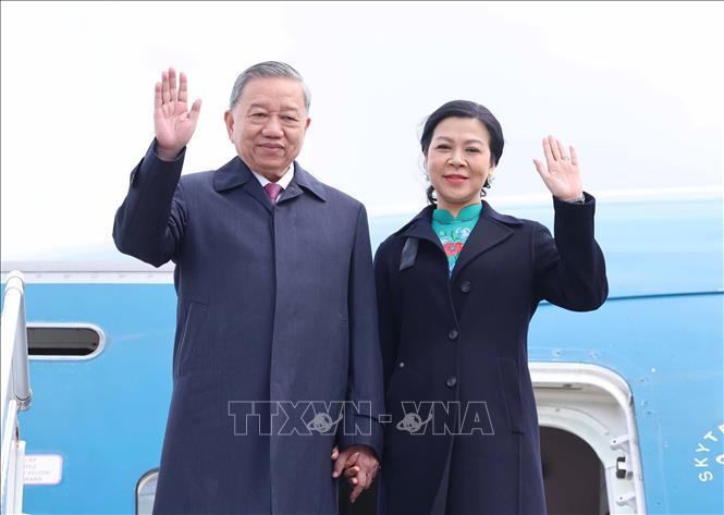 Tổng Bí thư Tô Lâm và Phu nhân bắt đầu thăm cấp Nhà nước Cộng hòa Belarus