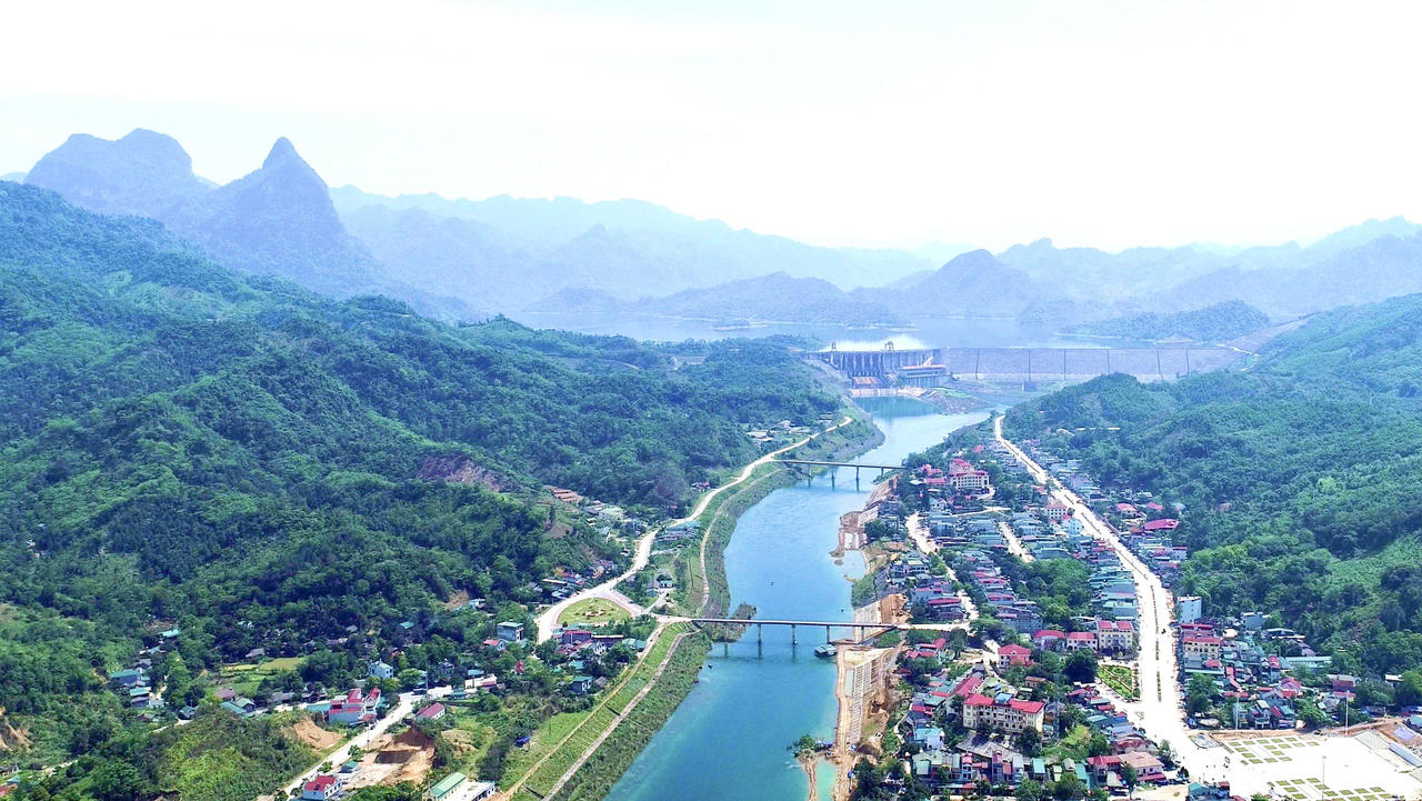 Na Hang (Tuyên Quang) phát triển du lịch trở thành ngành kinh tế mũi nhọn 
