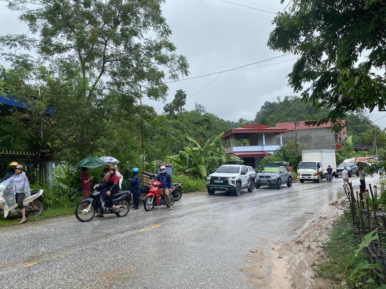 Chợ Đồn (Bắc Kạn): Giao thông đứt đoạn do sạt lở nghiêm trọng Quốc lộ 3B 