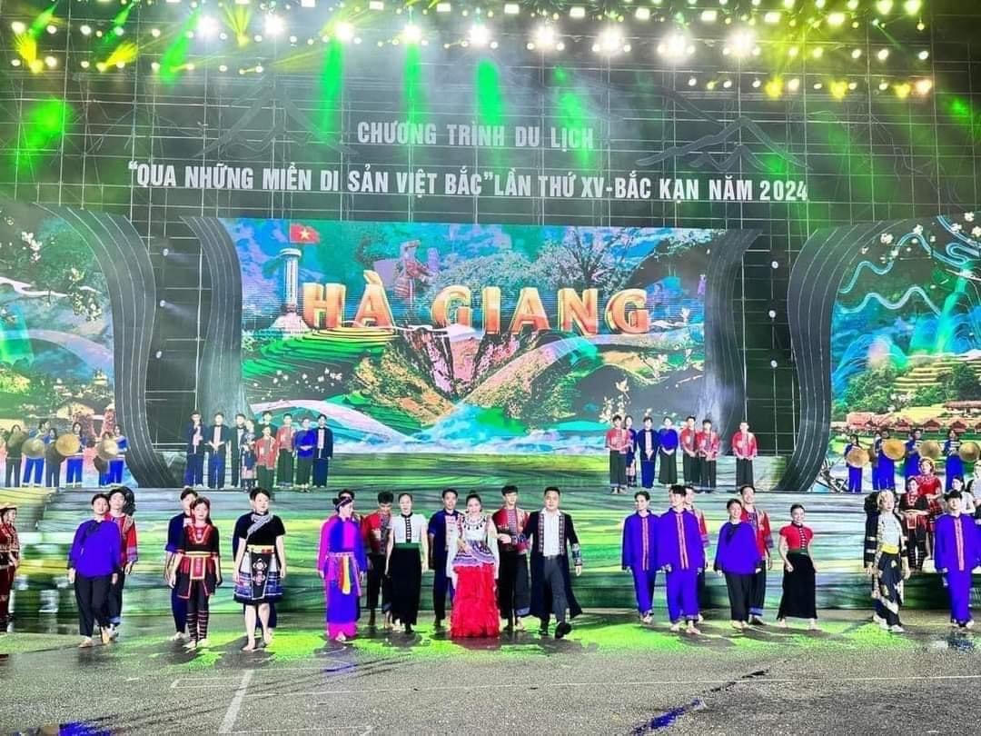 Khai mạc Chương trình du lịch "Qua những miền di sản Việt Bắc" lần thứ XV - Bắc Kạn năm 2024. 