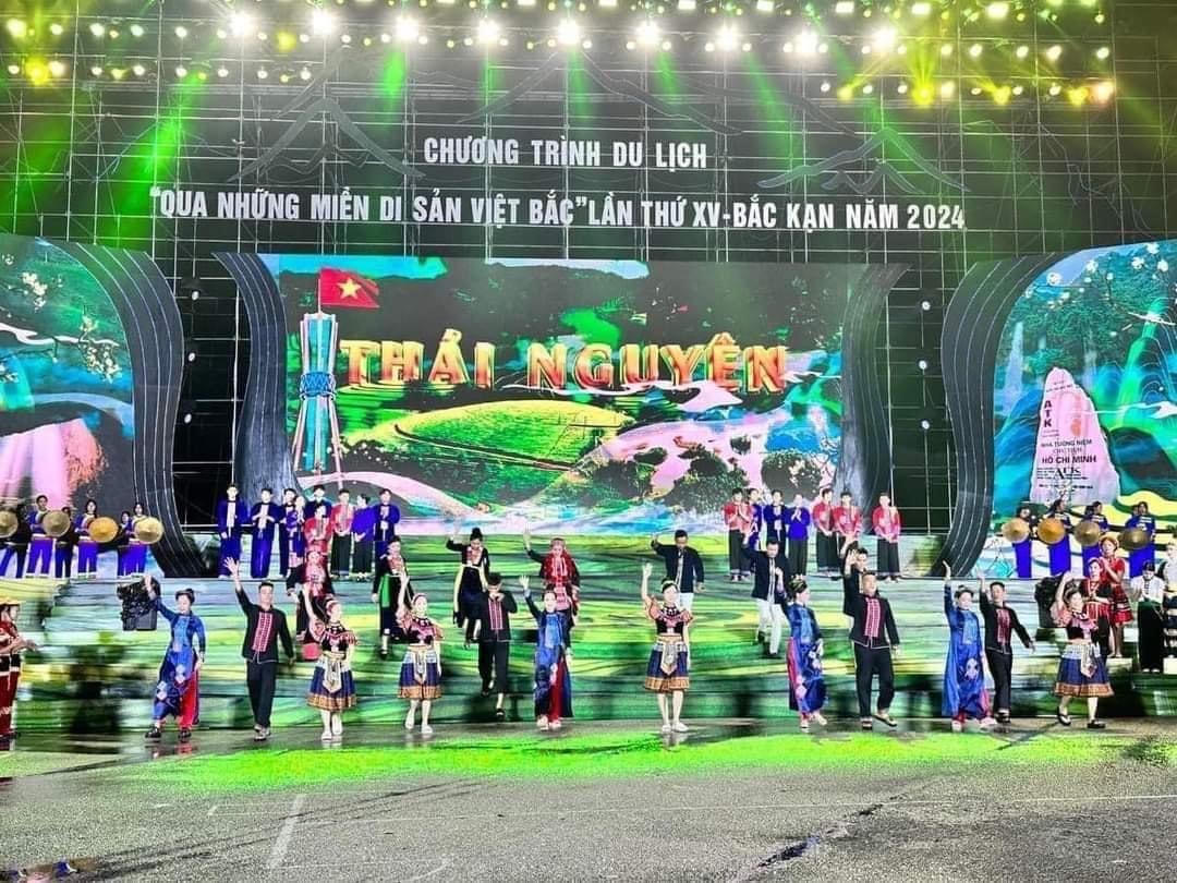 Khai mạc Chương trình du lịch "Qua những miền di sản Việt Bắc" lần thứ XV - Bắc Kạn năm 2024. 