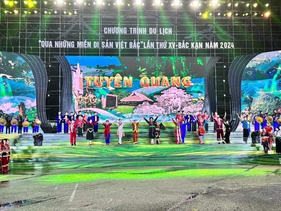 Khai mạc Chương trình du lịch "Qua những miền di sản Việt Bắc" lần thứ XV - Bắc Kạn năm 2024. 