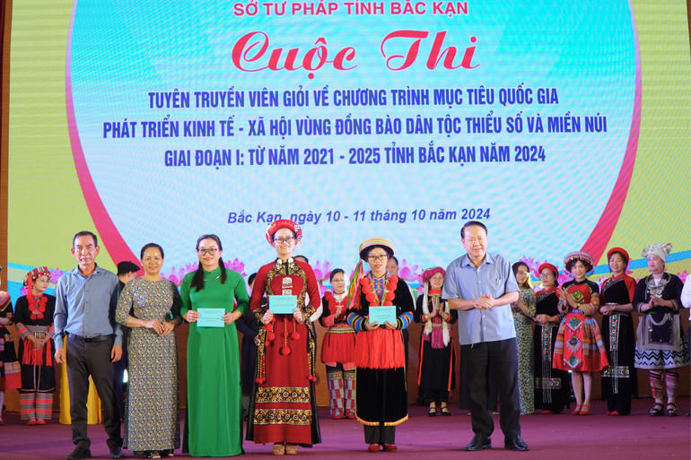 Bắc Kạn tổ chức thành công Cuộc thi “Tuyên truyền viên giỏi năm 2024
