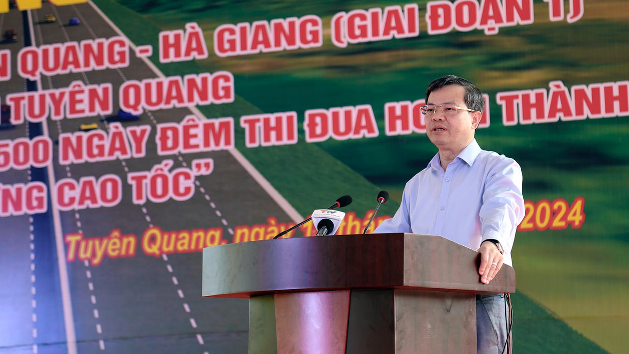 Tuyên Quang quyết tâm 500 ngày đêm hoàn thành 3.000 km đường bộ cao tốc