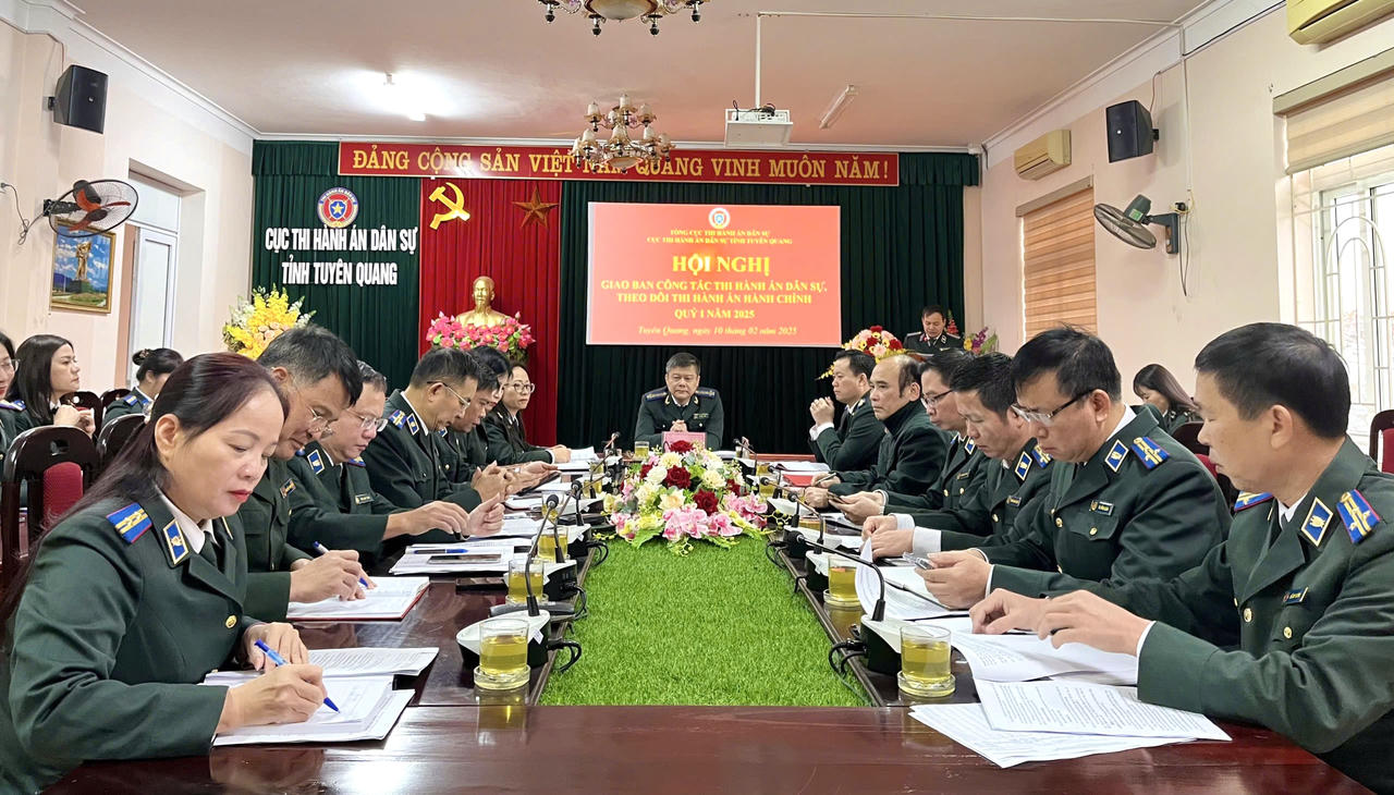 Hội nghị Giao ban Công tác THADS tỉnh Tuyên Quang: Nhiều cá nhân tập thể được khen thưởng