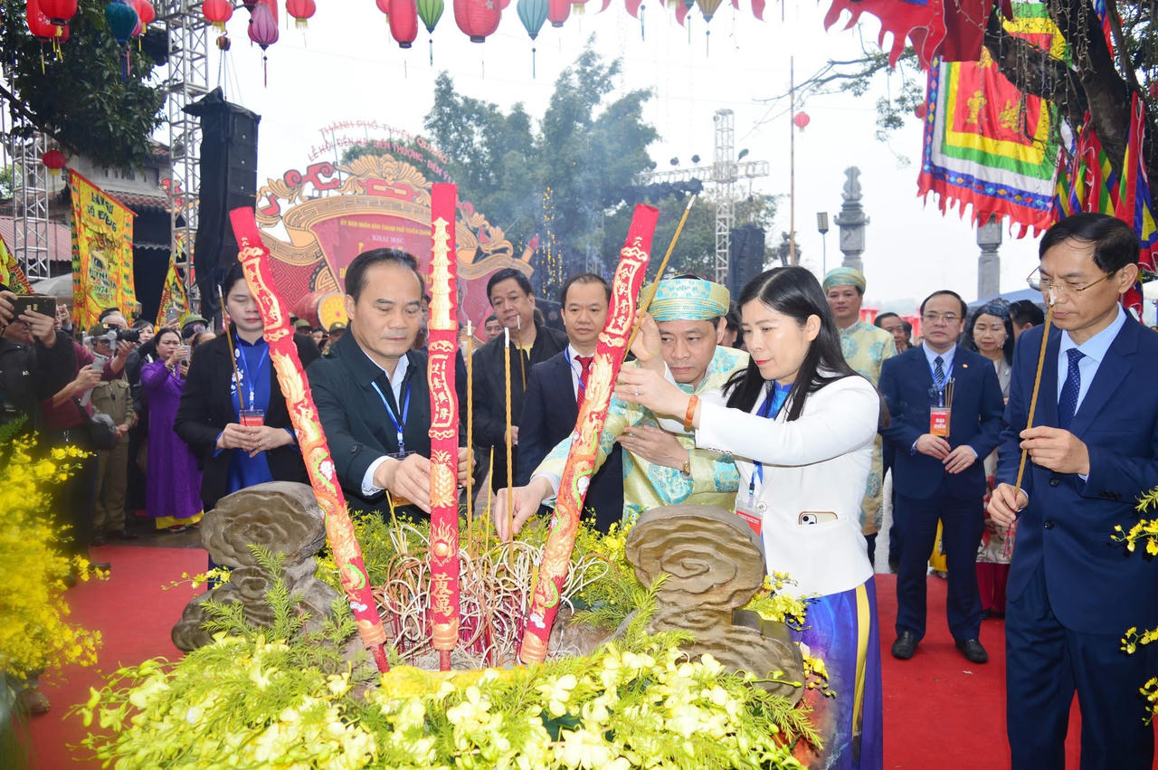 Khai mạc Lễ hội Đền Hạ, Đền Thượng, Đền Ỷ La năm 2025 tại Tuyên Quang 