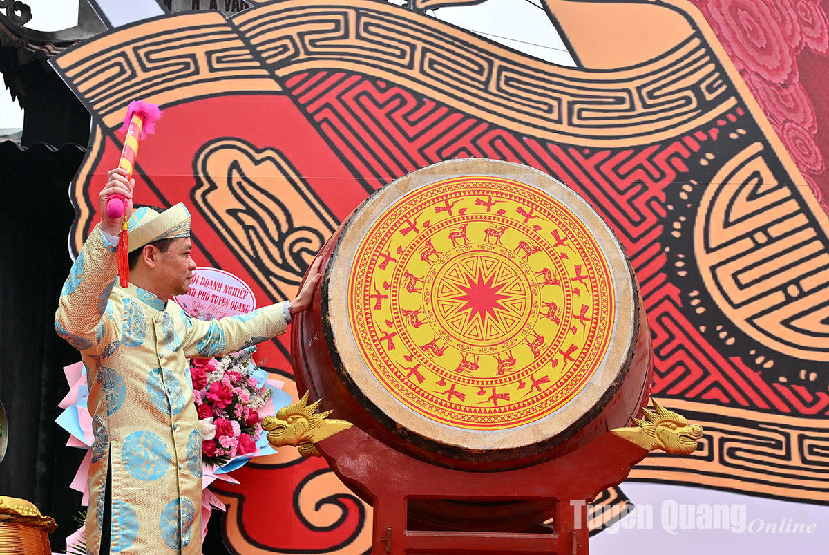 Khai mạc Lễ hội Đền Hạ, Đền Thượng, Đền Ỷ La năm 2025 tại Tuyên Quang 