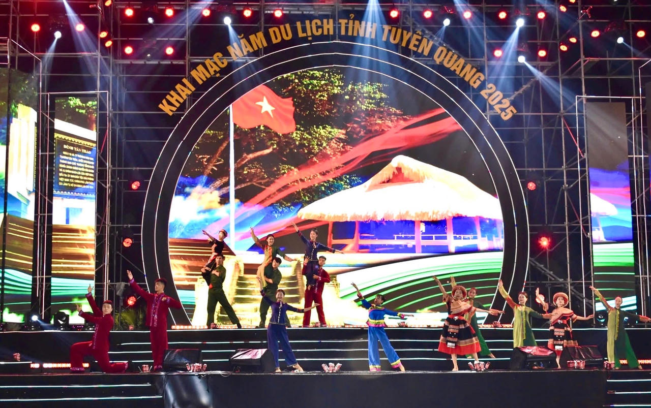 Khai mạc Năm du lịch Tuyên Quang 2025 