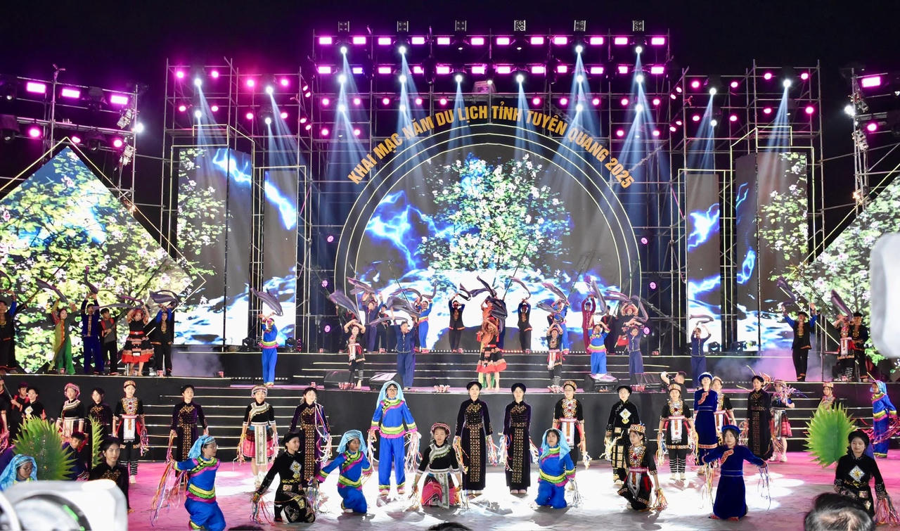 Khai mạc Năm du lịch Tuyên Quang 2025 