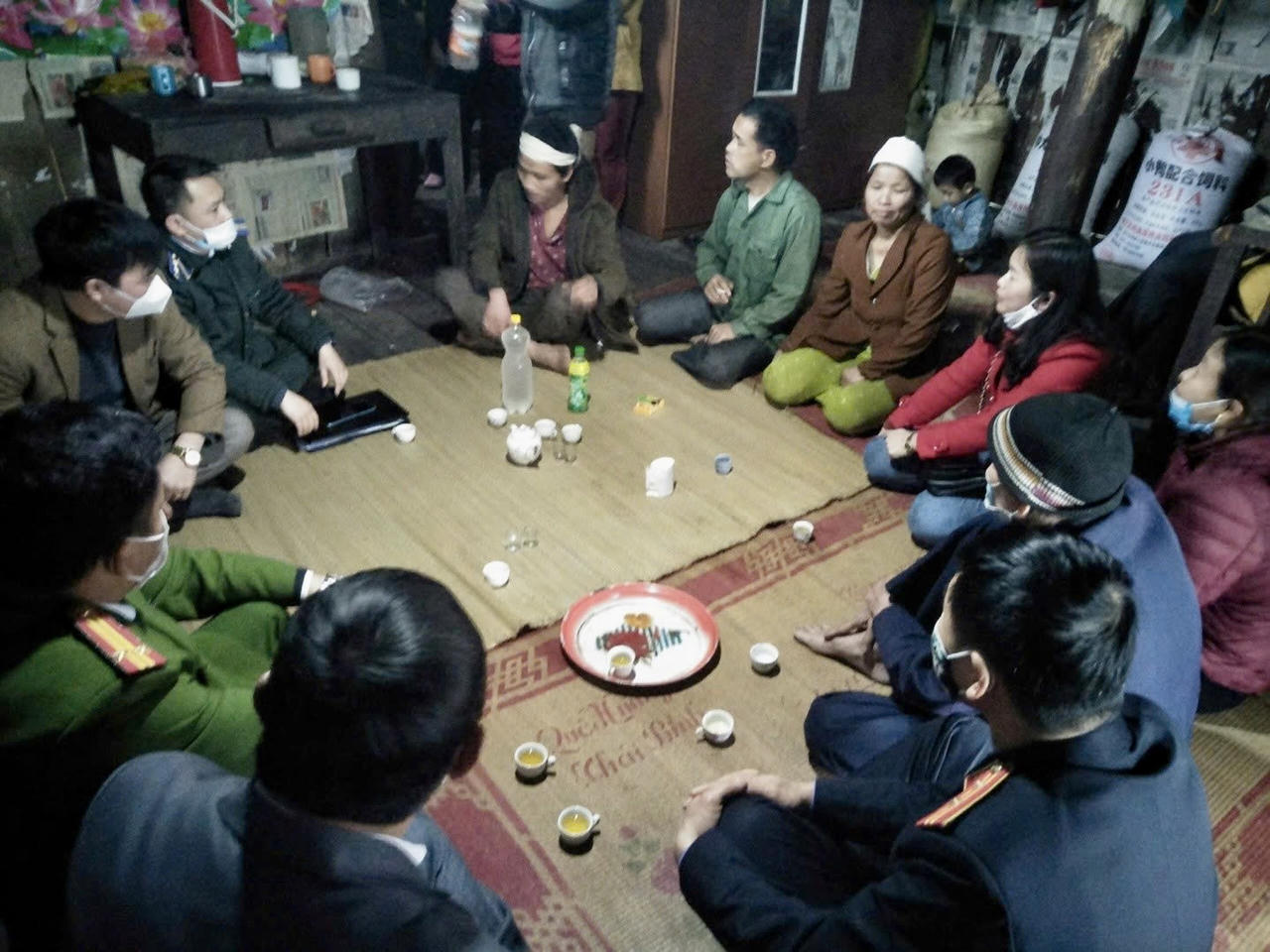 Giao con theo bản án: Cuộc vận động dài kỳ ở huyện Hạ Lang 