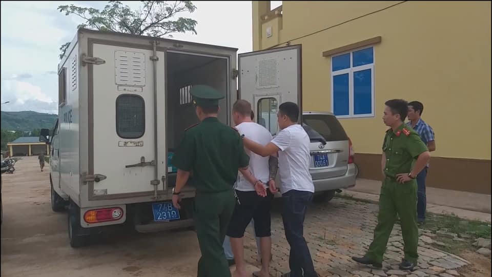 Bắt giữ một người Nga bị Interpol truy nã khi nhập cảnh vào Việt Nam