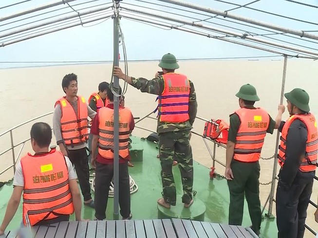 Ngư dân được cứu sống bàng hoàng hồi tưởng một ngày trôi dạt trên biển